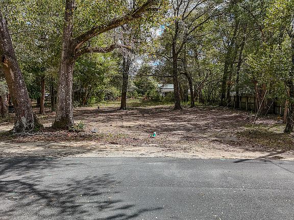 4th image of 26 Ellisor St