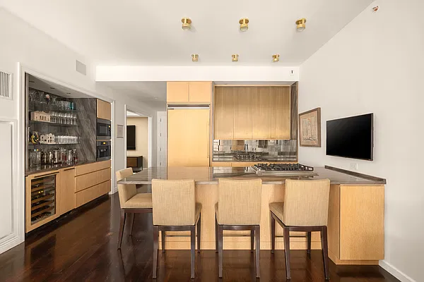 Kitchen, photo 2