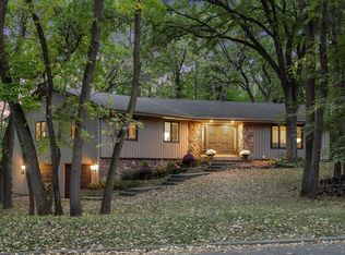 15801 Post Rd, Wayzata, MN 55391