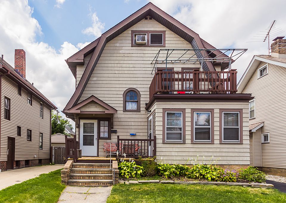 1st image of 2184 Wyandotte Ave