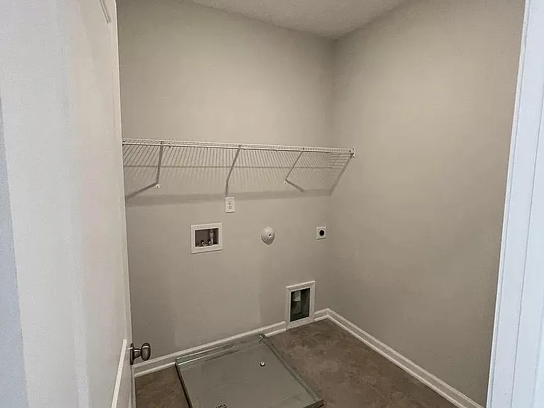 1049 Islip Pl — Photo 19