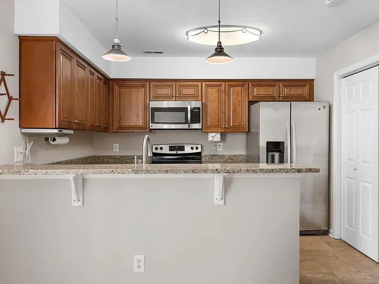 527 Pine Tops Ct — Photo 7