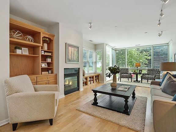 5th image of 2632 W 44th St APT 1