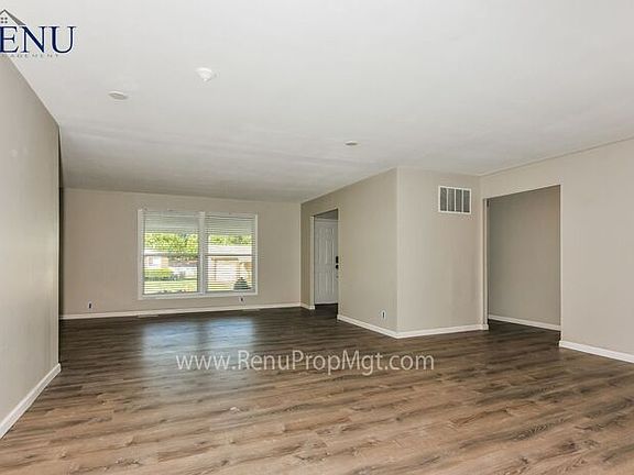 4th image of 3001 Wintergreen Dr