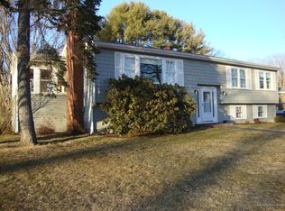 8 Dean Way, Cape Elizabeth, ME 04107