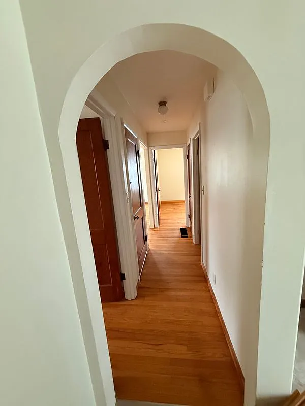 2 bed, 1.0 bath, 804 sqft, $2,150 — Photo 3