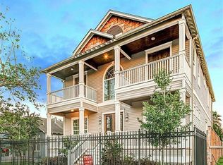 106 E 26th St, Houston, TX 77008