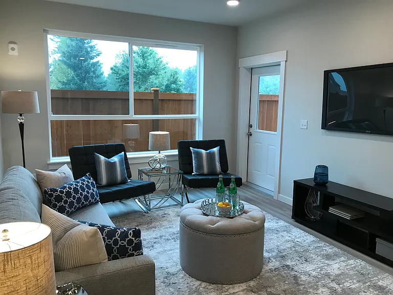 Hamptons at Mill Creek — Photo 64