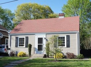 18 Vanness Rd, Weymouth, MA 02191
