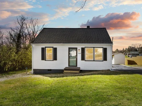7490 Orchard Rd, Radford, VA 24141