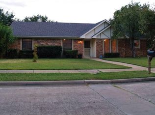 1101 Wood Creek Cir, Flower Mound, TX 75028