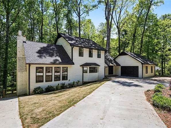 2133 Cooper Way, Jonesboro, GA 30236