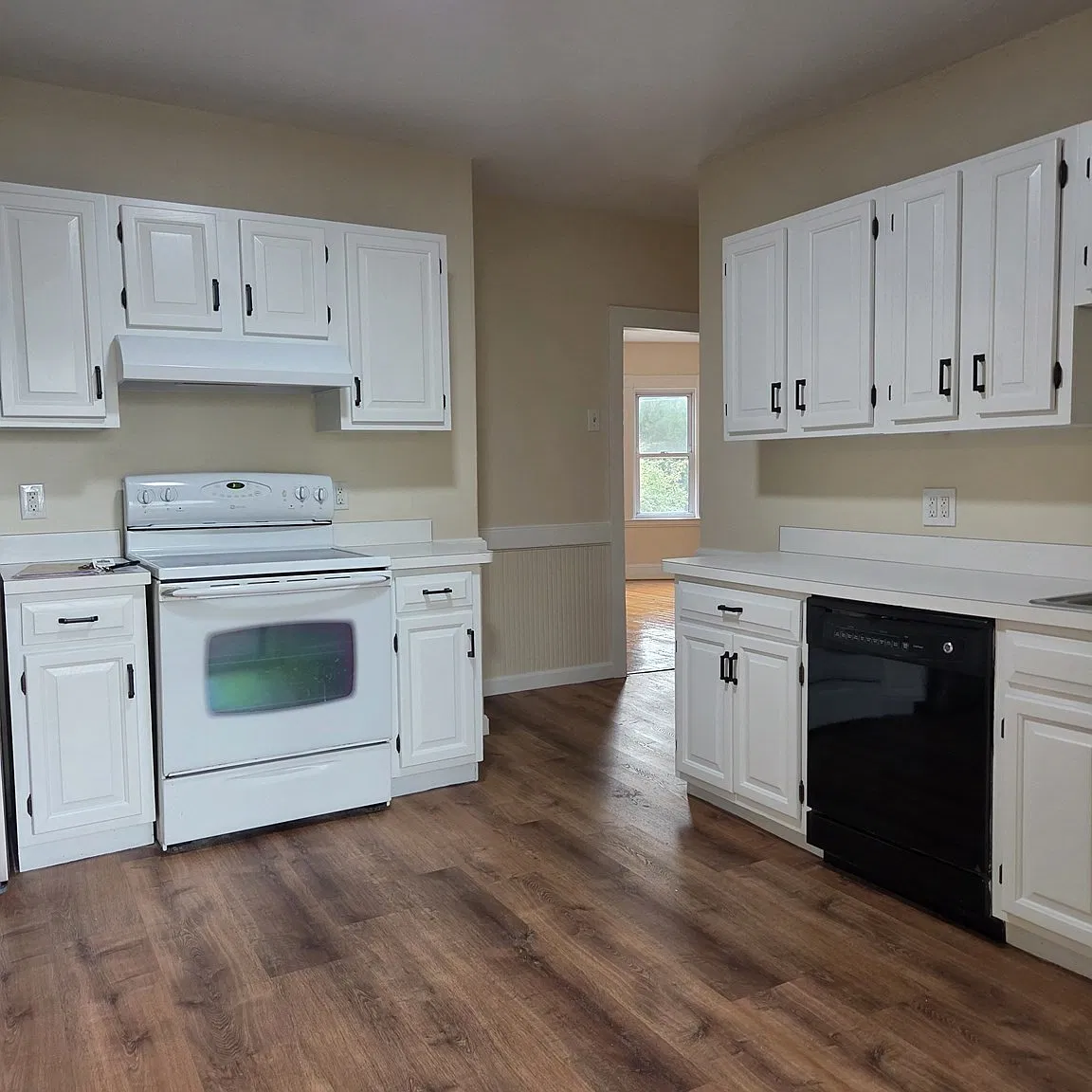 26 Fairview St — Photo 4