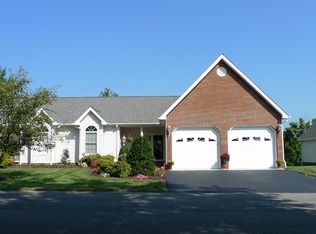 3642 Fairway View Dr, Riner, VA 24149
