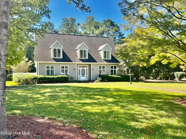 501 Montrose Lane, Laurinburg, NC 28352