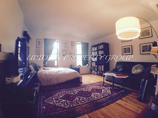 Rented by Uptown Property Group | media 8