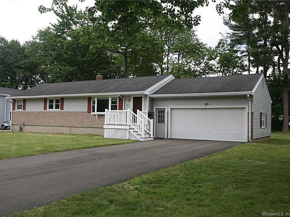 2nd image of 23 Laura Ln
