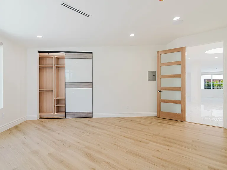 9010 Dempsey Ave — Photo 20