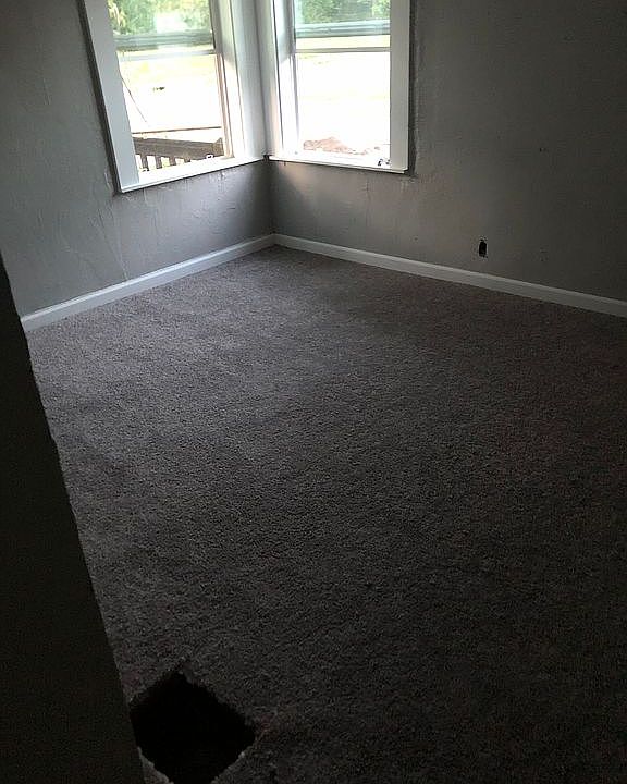 2nd image of 1001 W 28th St