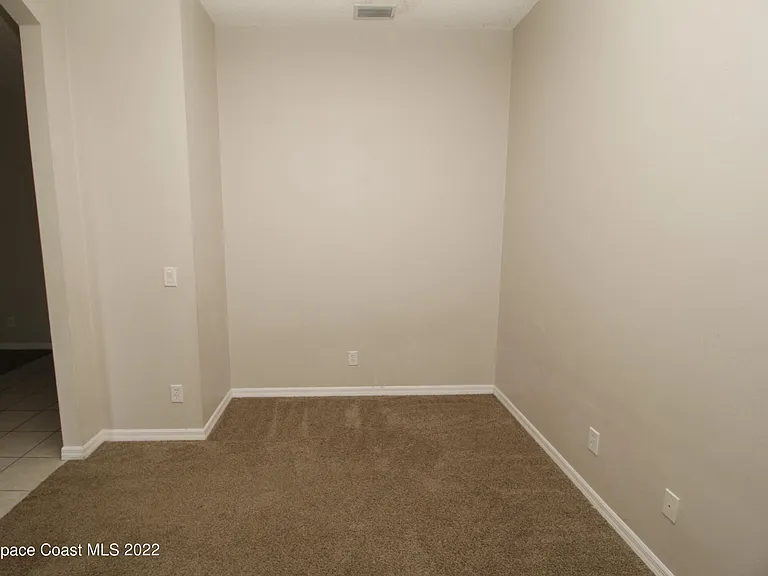 471 Hancock St SW — Photo 4