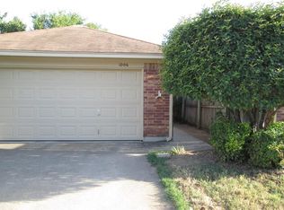 1006 Vera Ct, Irving, TX 75060