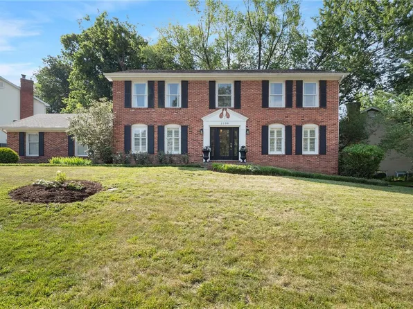 2138 Ballas View Dr, Saint Louis, MO 63122
