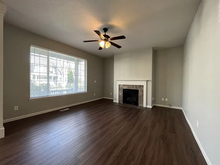 6262 NE Chestnut St — Photo 19
