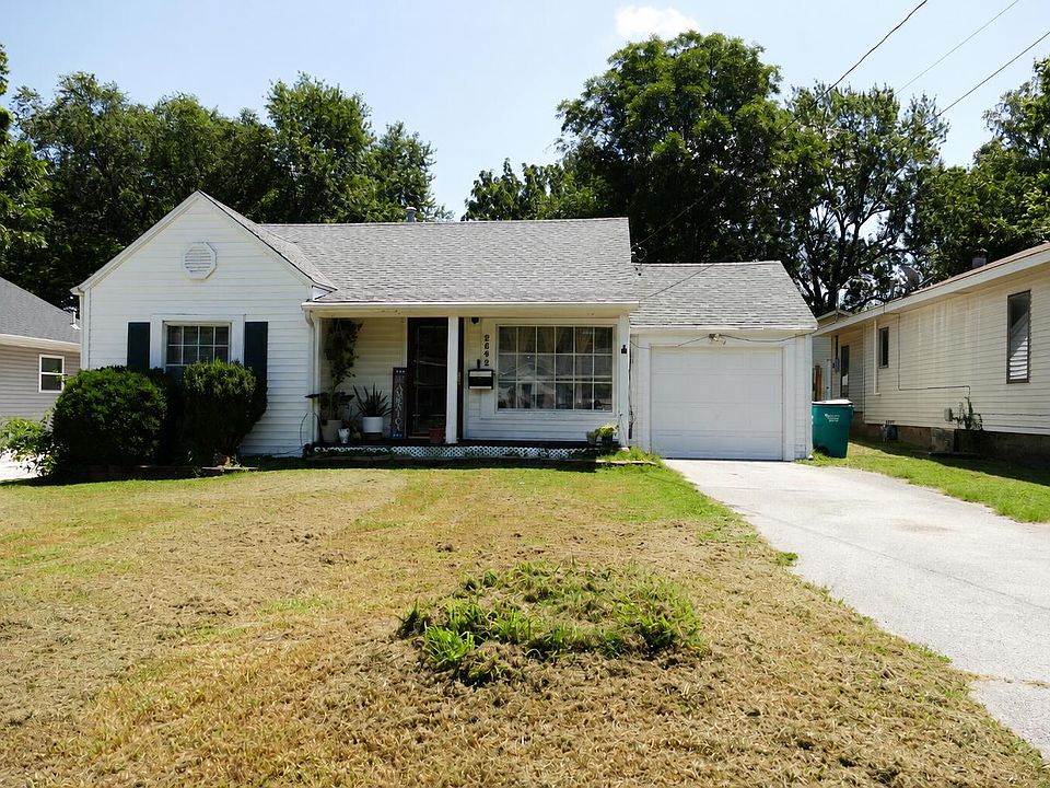 1st image of 2542 N Kellett Avenue