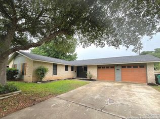 214 Killarney Dr, San Antonio, TX 78223