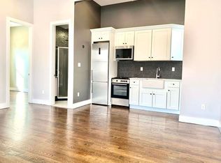 68-29 62nd St #2A, Ridgewood, NY 11385