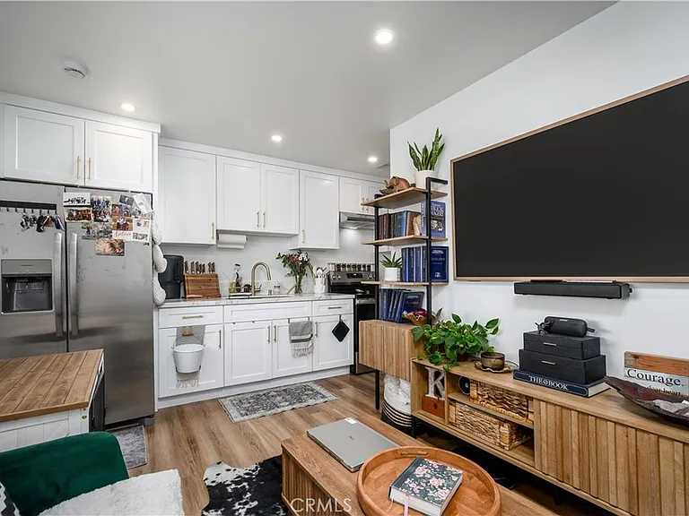 8966A Gunn Ave — Photo 5