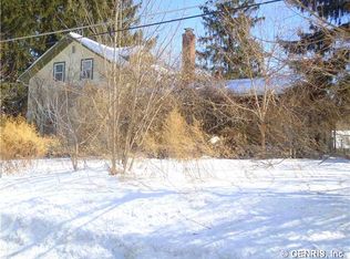 744 Maple Dr, Webster, NY 14580