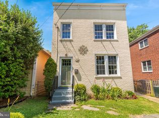 214 E Windsor Ave, Alexandria, VA 22301