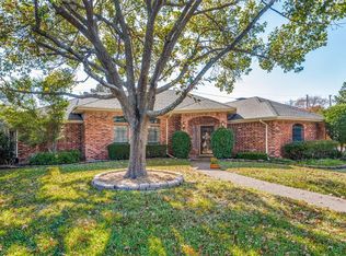 17604 Squaw Valley Dr, Dallas, TX 75252