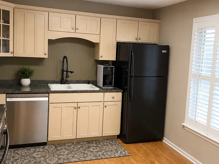 476 W Chocolate Ave — Photo 6
