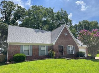 4592 Tracy Lynn Dr, Memphis, TN 38125