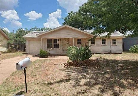 1st image of 2701 Mimosa Dr
