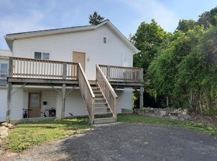 3765 Pitt St APT D, Schellsburg, PA 15559