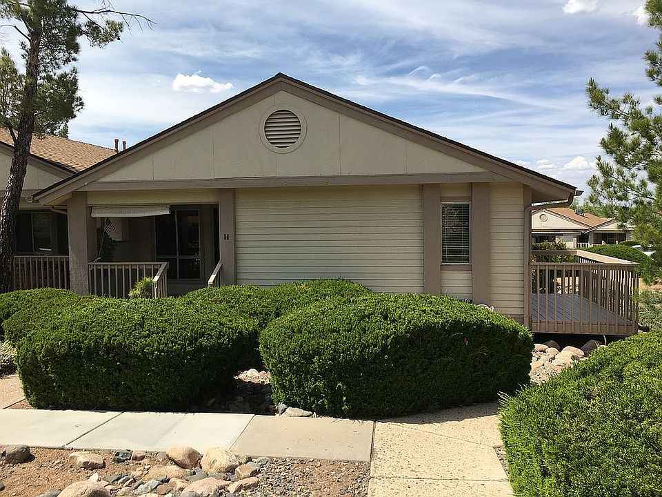 1st image of 3176 Shoshone Dr #13H