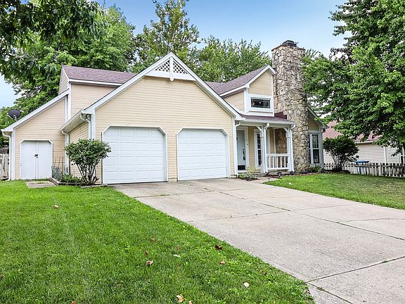 3rd image of 9134 Andiron Dr
