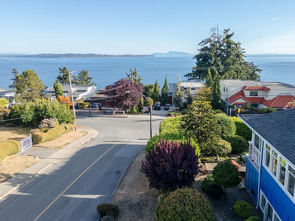 1st image of 14139 Marine Dr