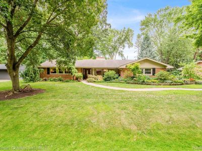 3066 Oakhill Dr, Troy, MI, 48084