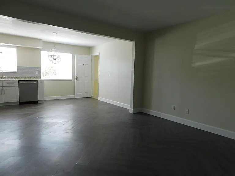 741 Hummingbird Way #2 — Photo 8