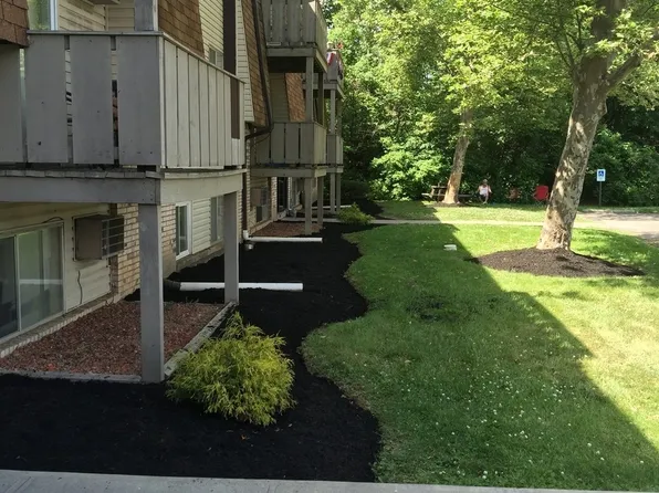 1450 W River Rd N APT F, Elyria, OH 44035