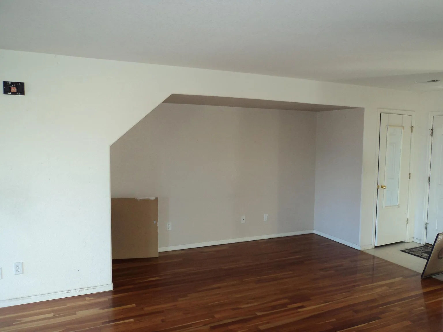 3 bed, 1479 sqft, $2,458 — Photo 2