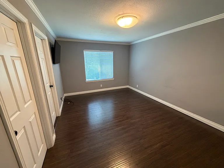 18456 Milmar Blvd — Photo 7