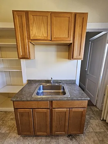 1912 E Linnwood Ave #1 — Photo 19