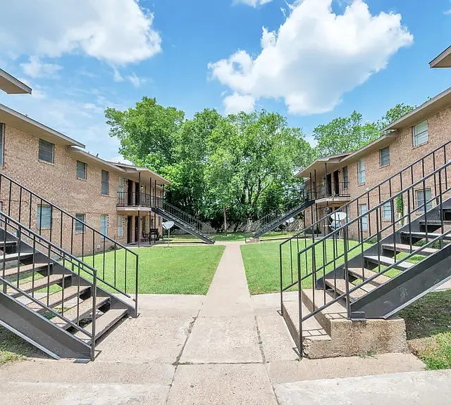 Townview Malakoff — Photo 1
