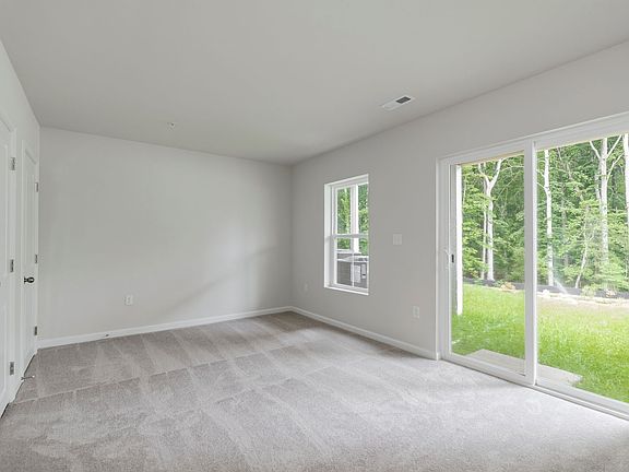5th image of 5616 Ludlow Pl