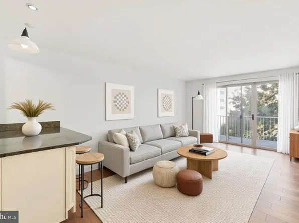 730 24th St NW APT 321, Washington, DC 20037